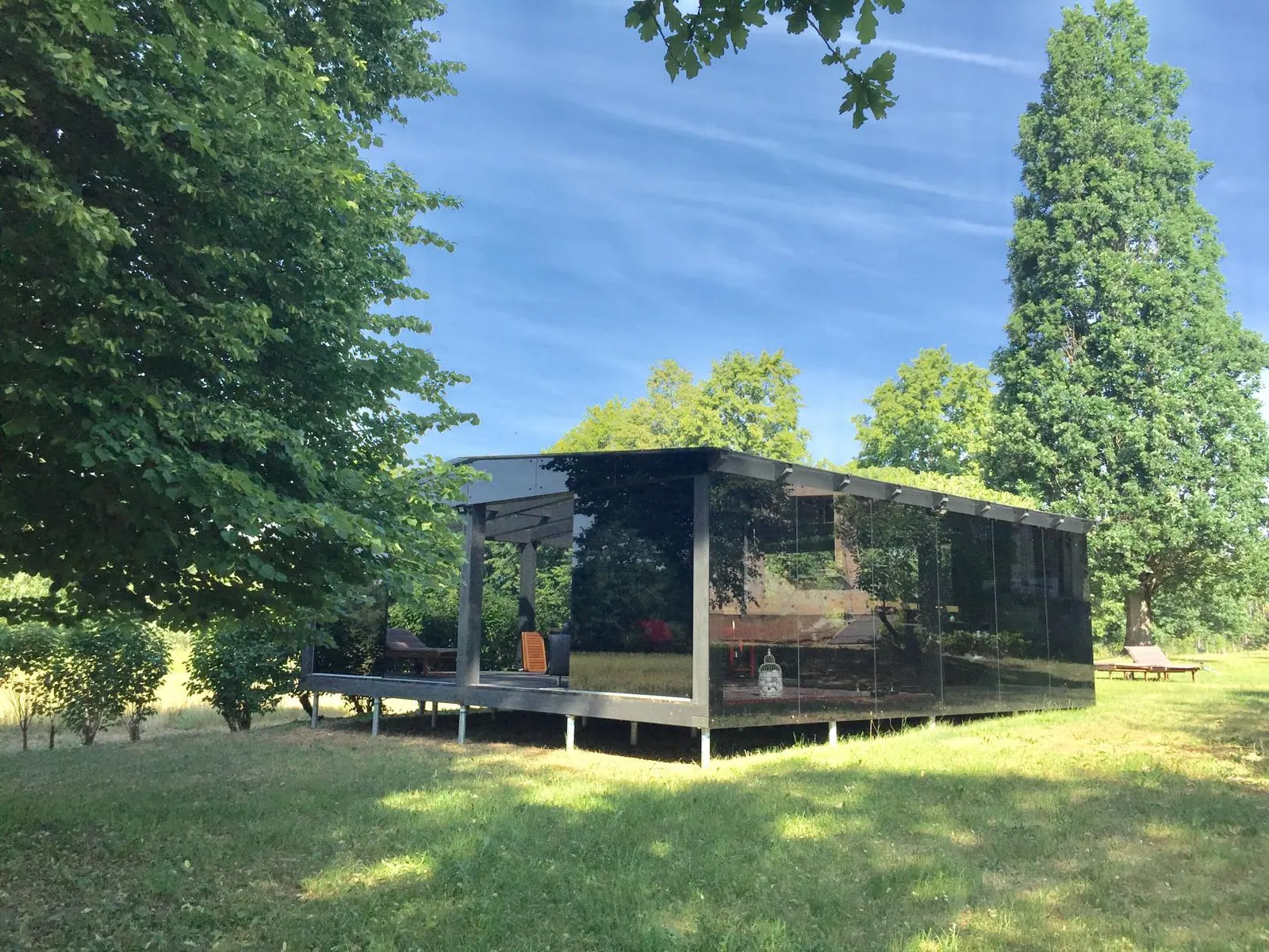 Paviljoni — Koka konstrukcija 8 x 8 m ar stiklojumu